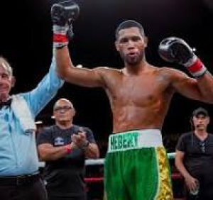 A Oceanside in California vince per ko l'oro olimpico Conceicao Sousa . Successi per Valle e Morales 