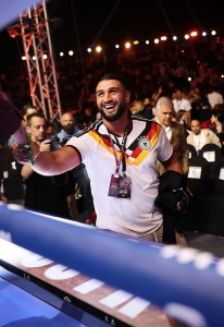 Agit Kabayel difenderà il mondiale massimi WBC il 28 novembre in Germania