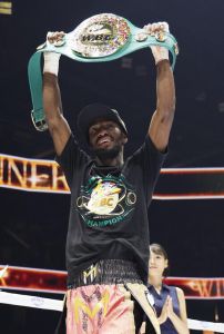 Sorpresa a Tokyo. “Magic Man” Malajika nuovo campione super mosca WBC