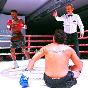Sabato a Milano successo per KO di Samuel Nmomah
