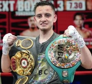 Ricardo Sandoval difende i titoli Wbc e Wba dei pesi mosca contro Mendoza questa notte a Chicago