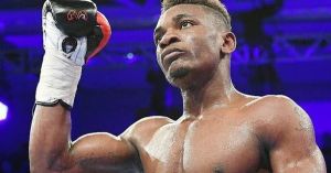 Christian Mbilli sta preparando la tattica giusta per battere Canelo Alvarez con grande ottimismo