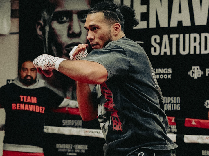 Il campione David Benavidez è in piena preparazione per la sfida con Yarde a novembre 