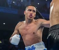  In California il quotato peso leggero Gabe Flores Jr contro Jose  Arellano. Mireles 125 kg 