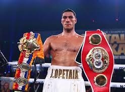 Decisione storica sabato ! Il campione Opetaia  sceglierà l'IBF oppure Zuffa boxing  ?