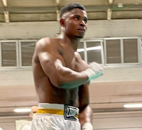 Il cruiser  bolognese Morike  Oulare  vince per  ko su  Hussein a Copenaghen 