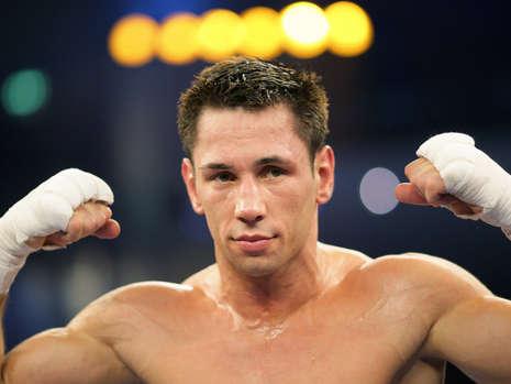 Felix  Sturm due volte mondiale disputerà il suo ultimo match in Luglio 