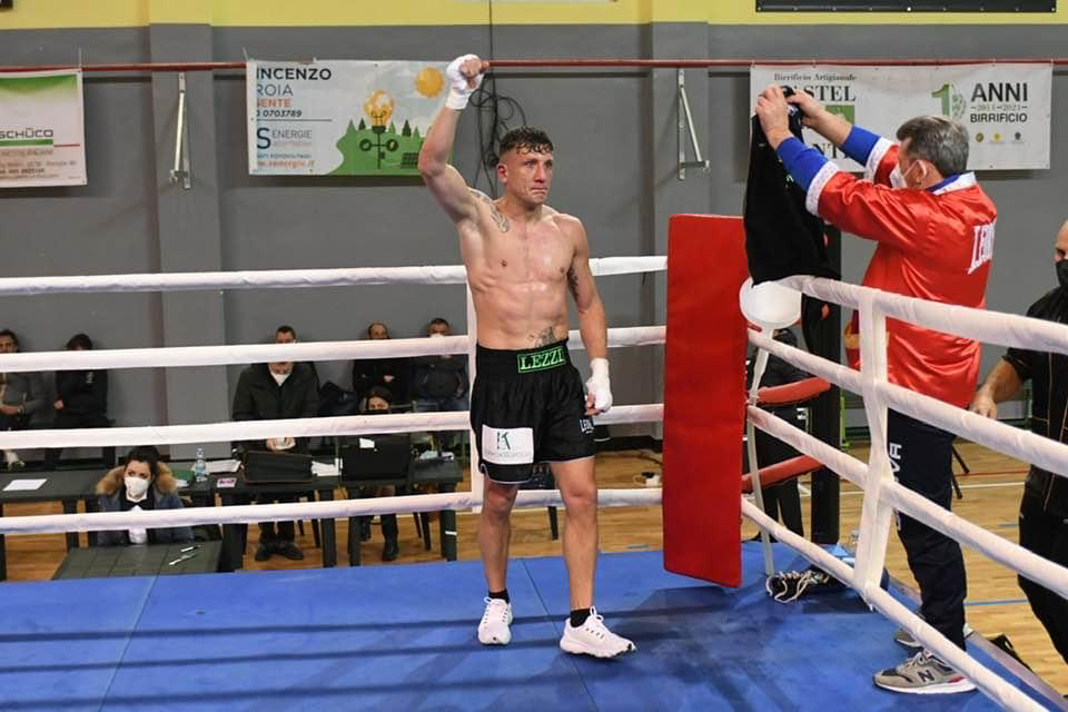 LEZZI vince gen22