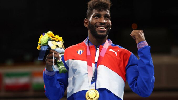 aaa Cuba Ceuz oro