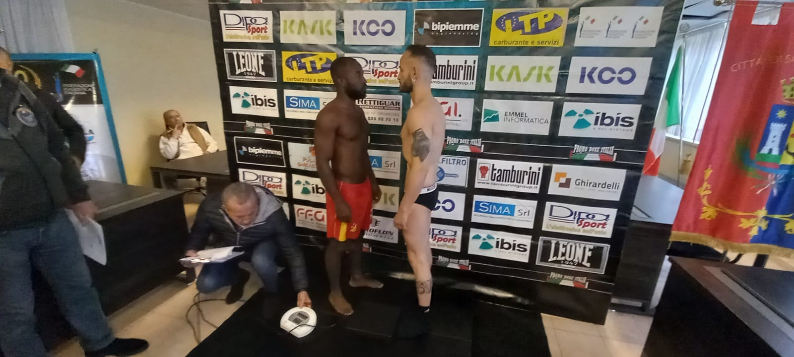 321111ESSOMBA