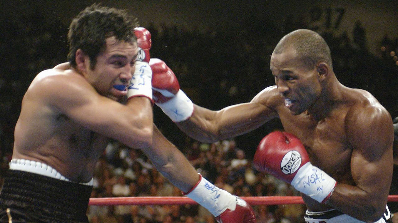 18 de septiembre: Oscar De La Hoya vs Chávez luego Trinidad y Hopkins