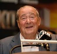 Bob Arum considera la sfida tra  Beterbiev e Bivol un duello tra leggende viventi