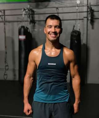 Akhmedov Bathyr s legg