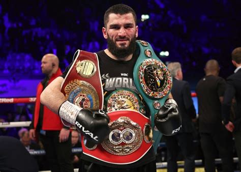 Il Wbo  chiede a Beterbiev  una documentazione dettagliata del suo infortunio