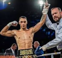 A Montreal Steven Butler per ko su Rolls al 1^ round. Vince anche Iglesias 
