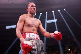 Benavidez David smorfia
