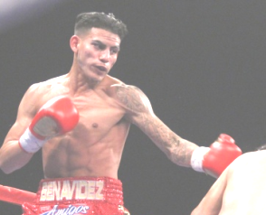 Benavidez Jose fratello medio
