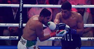 Bivol batte Zurdo ramirez