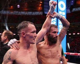  Il  vincente Anthony Cacace  punterà su  Lomachenko ?- Lo sconfitto  Warrington si ritira ?