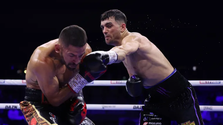 Catteral batte Linares sleggeri