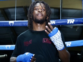 Irritante e senza prove Keyshawn Davis dice - Beterbiev è così forte  perchè assume sostanze misteriose -