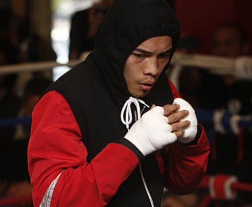 Donaire Jr con cappuccio