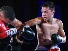 Il challenger WBC Figueroa batte Magdaleno per ko al 9^ round 
