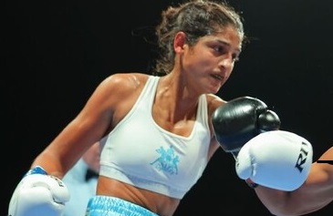 FUNDORA GABriela in attacco