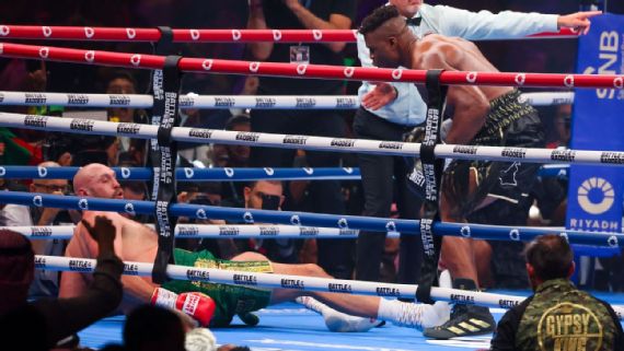 Fury crolla a Riyadh