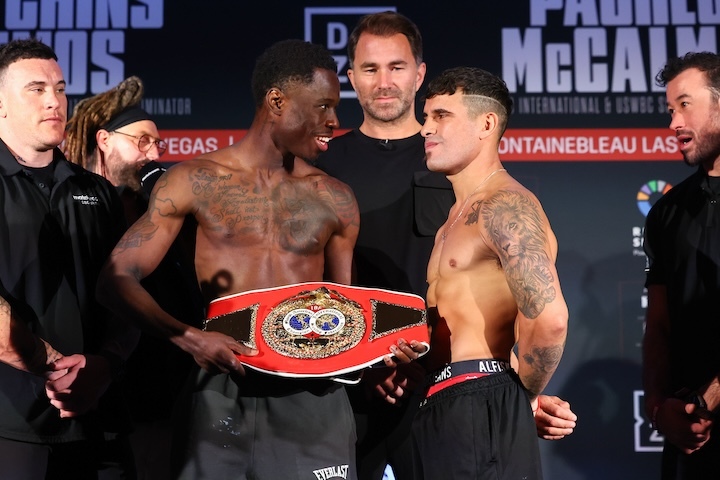 HITCHINS vs LEMOS CANCELLA