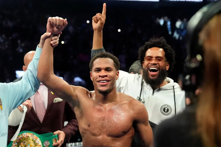 I dubbi di Haney: I milioni per affrontare Ryan Garcia oppure la gloria nei welter 
