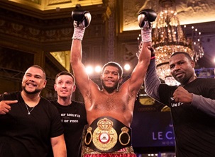 Michael Hunter batte Chaney ai punti e conquista il Gold Wba dei massimi