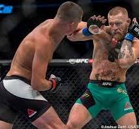 Gli ex campioni  UFC Conor McGregor e Nate Diaz pronti a battersi sul ring 