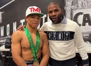 Il fenomeno 18enne  Curmel Moton ,pupillo di Mayweather , in azione il 12 ottobre a Filadelfia 
