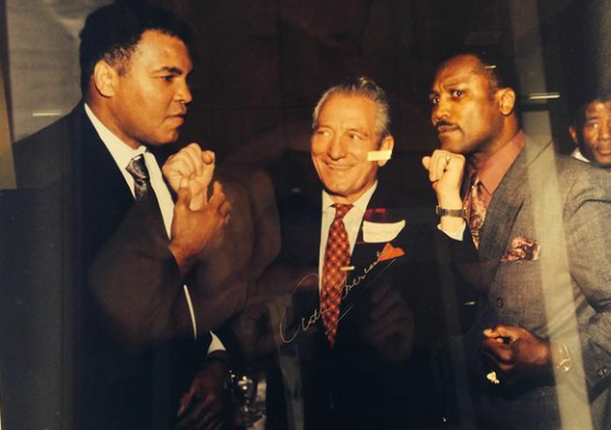 Mercante Sr tra Ali e Frazier