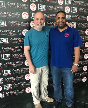 Miramontes e Daryl Peoples IBF