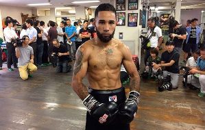 Nery luis Mex in posa