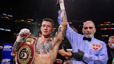 Hearn sta progettando una riunificazione tra Haney e Paro. Ma non sarà facile...