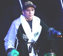 Rodriguez Bam Jesse con cappello