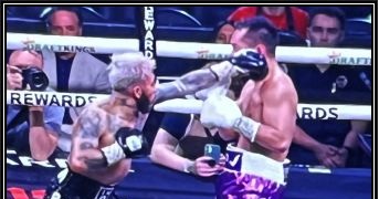 Santiago beat Donaire LV