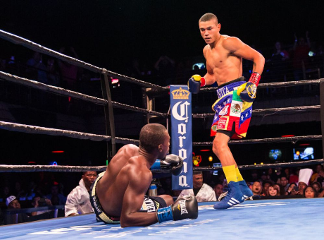 Uzcategui abbatte Dirrell